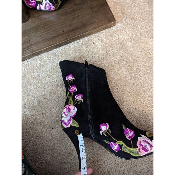 Beverly Feldman y2k black butterfly and flower embroidered suede boots sz 9 euc - Picture 9 of 11